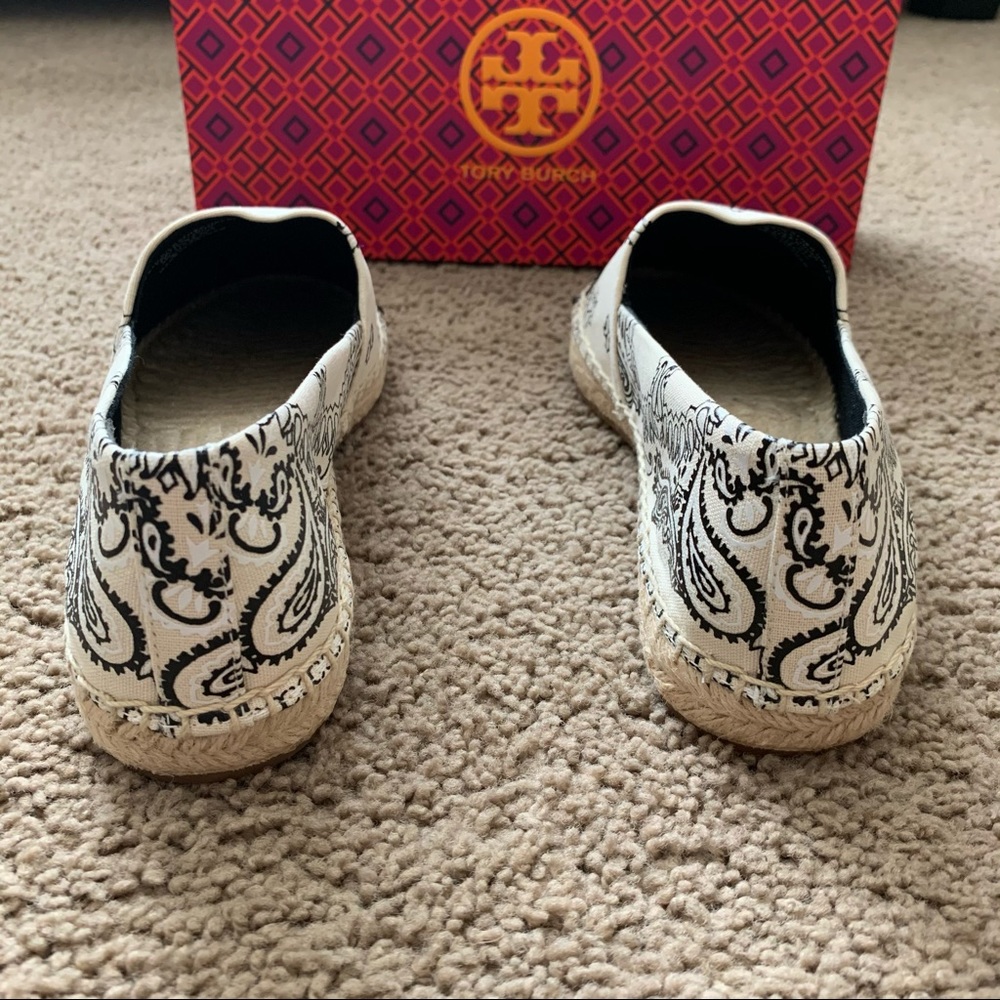 NEW 8 Tory Burch Bandana Printed Espadrille - Picture 10 of 12